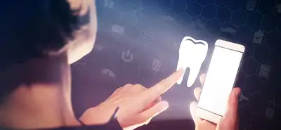 Equipe de dentistas em clínica aplicando marketing para clínica odontológica para atrair pacientes